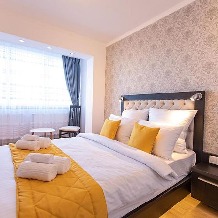 Onyx - Wonder Aparthotel Braşov Buitenkant foto